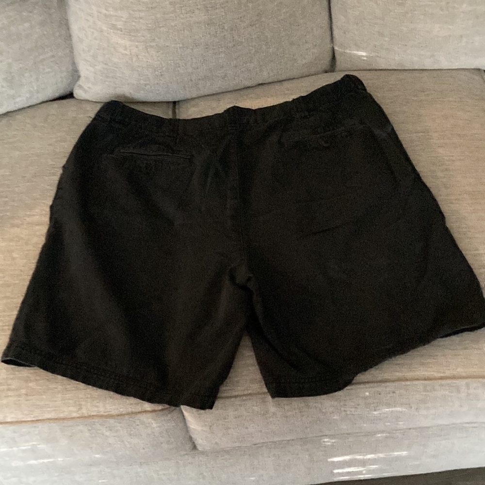 Shorts pleated - Picture 3 of 3